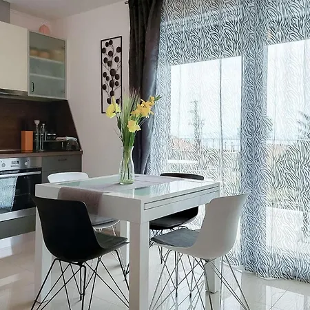 Gorgeous In Apartmán Veprinac